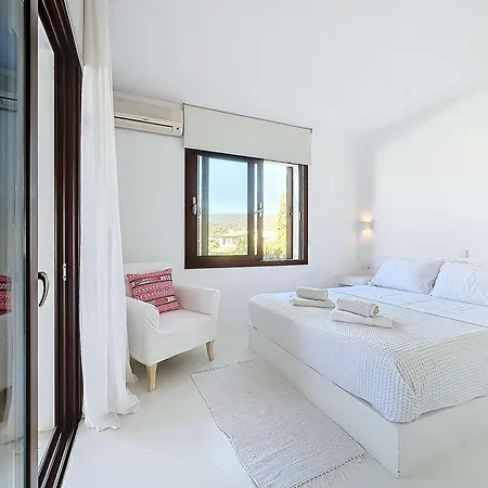 The White By Seaviews Thermisía