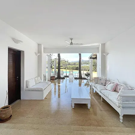 The White By Seaviews 빌라 Thermisía