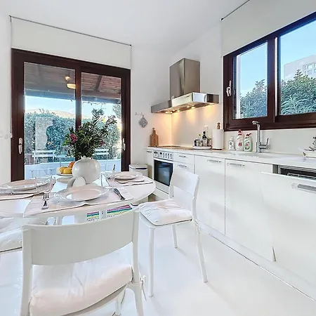 Villa The White By Seaviews
